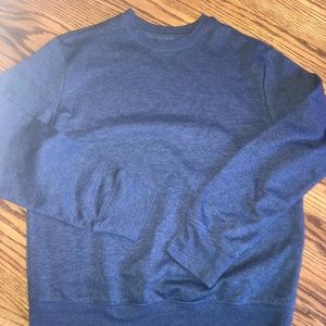 🌸XL NWOT UNISEX NAVY BLUE SWEATSHIRT